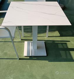 TAVOLO IN ALLUMINIO.
