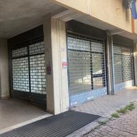 Negozio Aprilia [Cod. rif 3239988ACG]