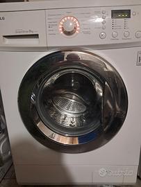 lavatrice frontale LG 8kg  DirectDrive