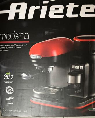 Macchina del caffè espresso Ariete moderna