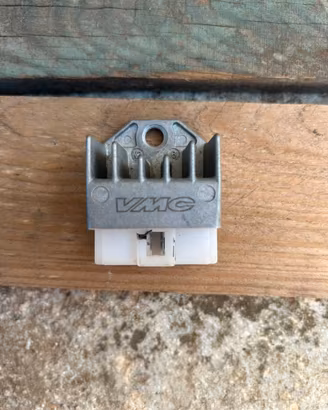 regolatore vmc 12v