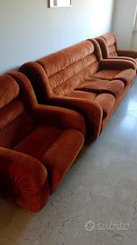 divano letto e 2 poltrone