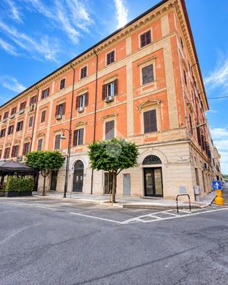 3 LOCALI A TERRACINA