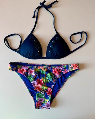 Bikini triangolo pish up - nuovo