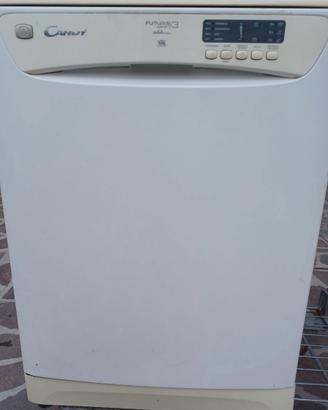 Lavastoviglie Candy 12 coperti