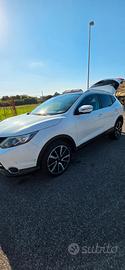 Nissan Qashqai anno 2015 buone condizioni 
