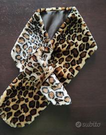 Sciarpa vintage leopardata nuova mai usata morbida