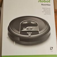 iRobot Roomba i7 con base di ricarica