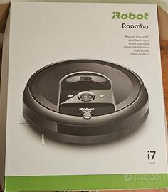 iRobot Roomba i7 con base di ricarica