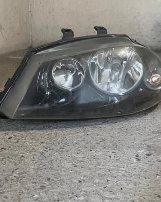 Faro anteriore Seat Ibiza 6L