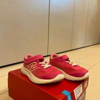 New balance taglia 23.5 per bambini 