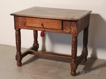 Antico tavolo/scrittoio del XVIII