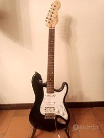 Chitarra elettrica Fender Stratocaster HSS