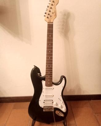 Chitarra elettrica Fender Stratocaster HSS