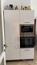 Cucina Completa di elettrodomestici