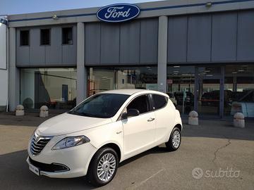 Lancia Ypsilon 0.9 TwinAir 85 CV 5 porte Metano Ec