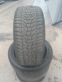 PNEUMATICI INVERNALI HANKOOK USATI 224/40R19 93V