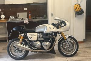 Triumph Thruxton R 1200