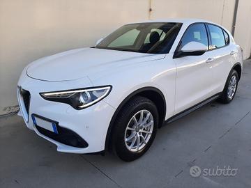 Alfa Romeo Stelvio 2.2 Turbodiesel 210 CV AT8 Q4 B