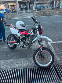 Kit ruote tassellate + kit plasticche nuove + faro
