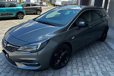 Opel Astra SW