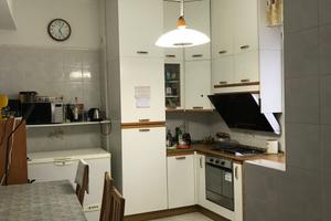 TRENTO CENTRO STORICO, AMPIO APPARTAMENTO RISTRUTT