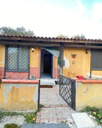 Appartamento ARREDATO Via Domitiana MAF19
