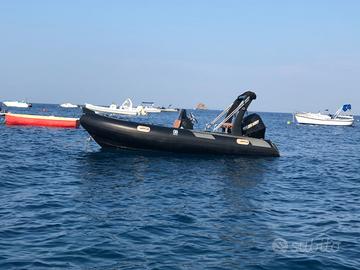 Gommone  e motore  mercury