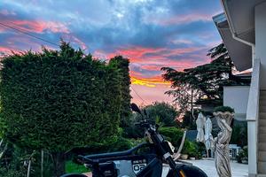 BMW CE 02 e-Parkourer moto elettrica