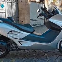 Honda Jazz 250 CBS e REGALI
