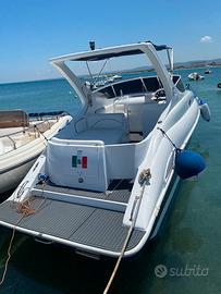 Imbarcazione Coverline 830 cabin