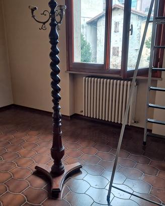 Appendiabiti in legno vintage 