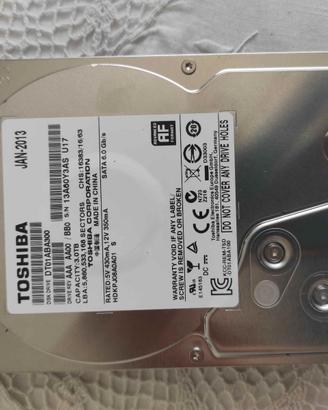 HDD Toshiba 3 TB SATA – DT01ABA300