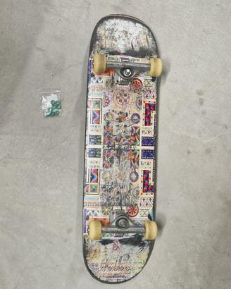 Skate board