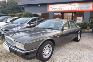 Jaguar XJ Daimler 3.6 IMPIANTO GPL km124000