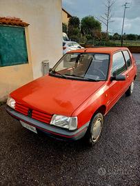 Peugeot 205