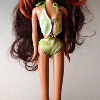 Winx Club Aisha Magia Fiori  2007 bambola 30 cm