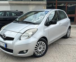 Toyota Yaris 1.3 5 porte Sol