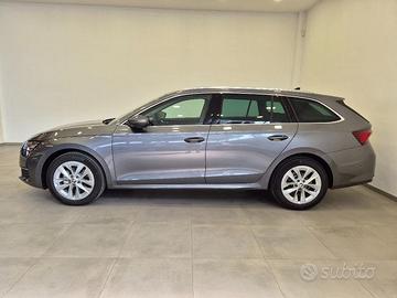 SKODA Octavia Wagon 2.0 TDI EVO SCR DSG Executive