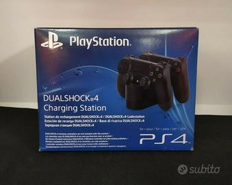 Playstation 4 + Dualschock 4 + cavo ricarica - Console e Videogiochi In  vendita a Udine