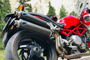 Ducati Monster  s2r 1000