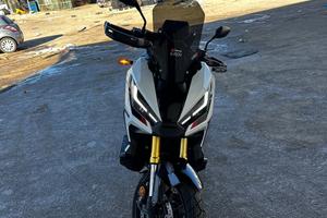 Honda xadv 750