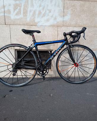 Bici da corsa de rosa avant