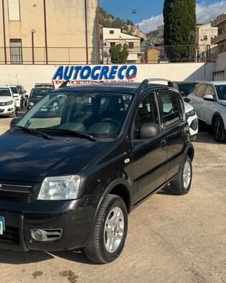 Fiat Panda 1.3 MJT 16V DPF 4x4 Climbing