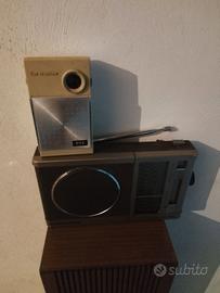 Casse e radio vintage in blocco