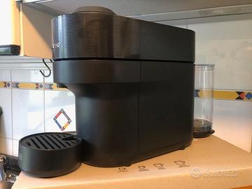 macchina caffè Nespresso Vertuo Pop ENV90 B