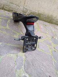 Triumph Tiger 1050 parafango e sella.