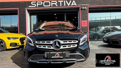 Mercedes-Benz GLA 180 RATA MENSILE 335,00 EURO 200