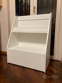 Libreria montessoriana con cassettone BERGIG ikea