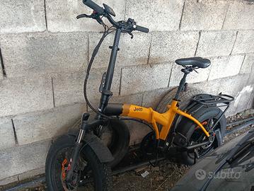 BICI ELETTRICA JEEP 